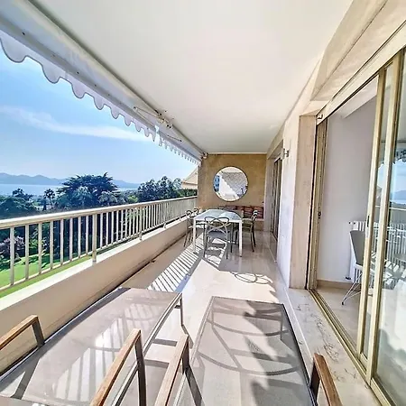 Apartment Vue Avec Piscine Caen